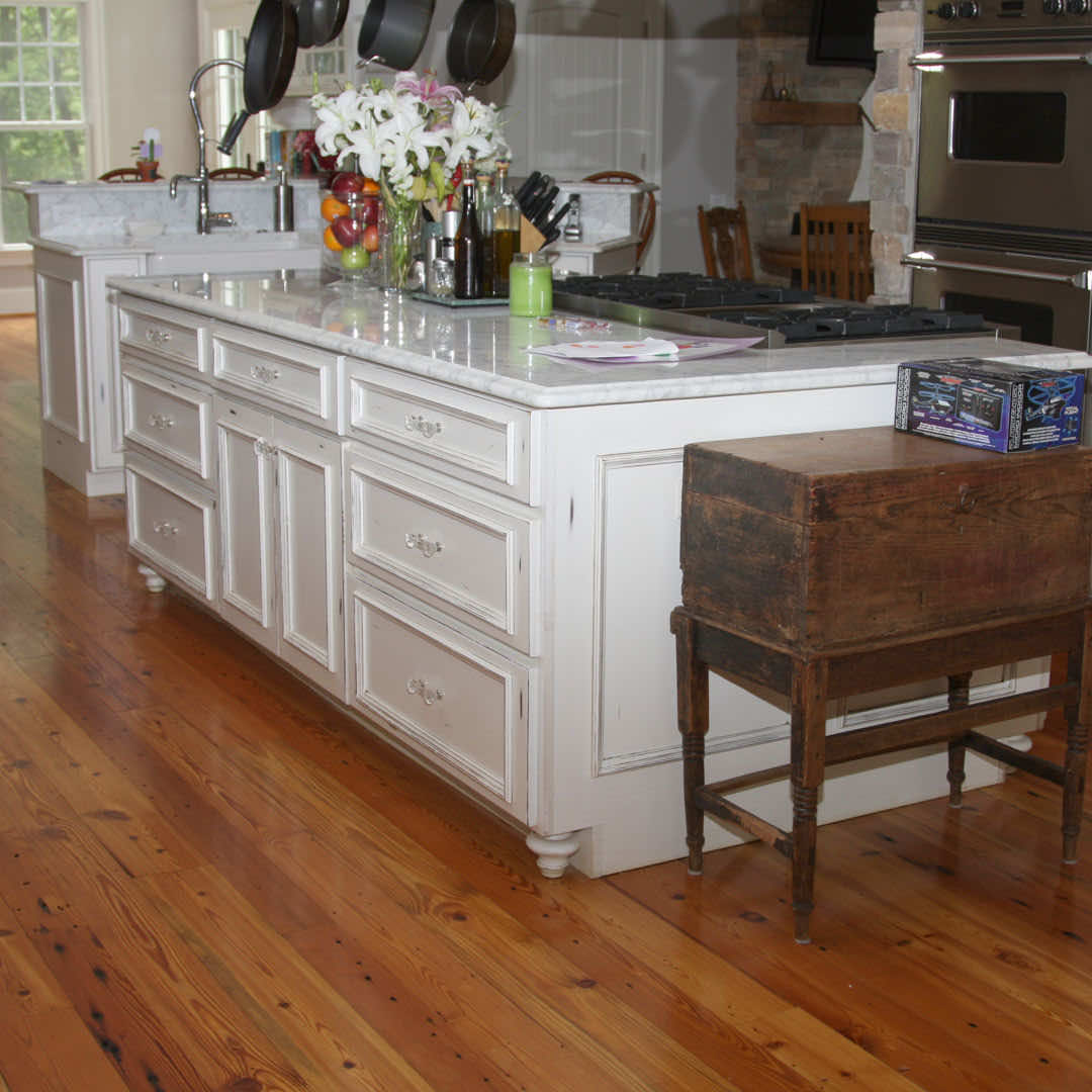 Country Kitchen - Number 1 Grade Heart Pine Flooring Rare Wood Showcase